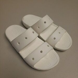 Crocs White Classic Sandle Size 8 Mens 10 Womens Beach Iconic Comfort